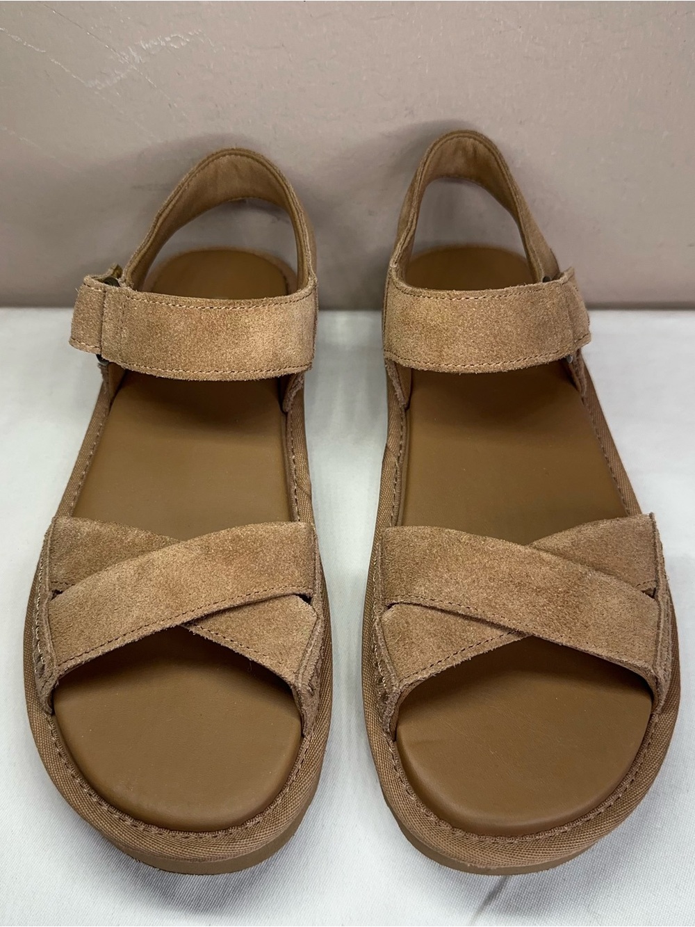UGG Platform Sandals Suede Chestnut Brown Women's 8 - Worn Once!